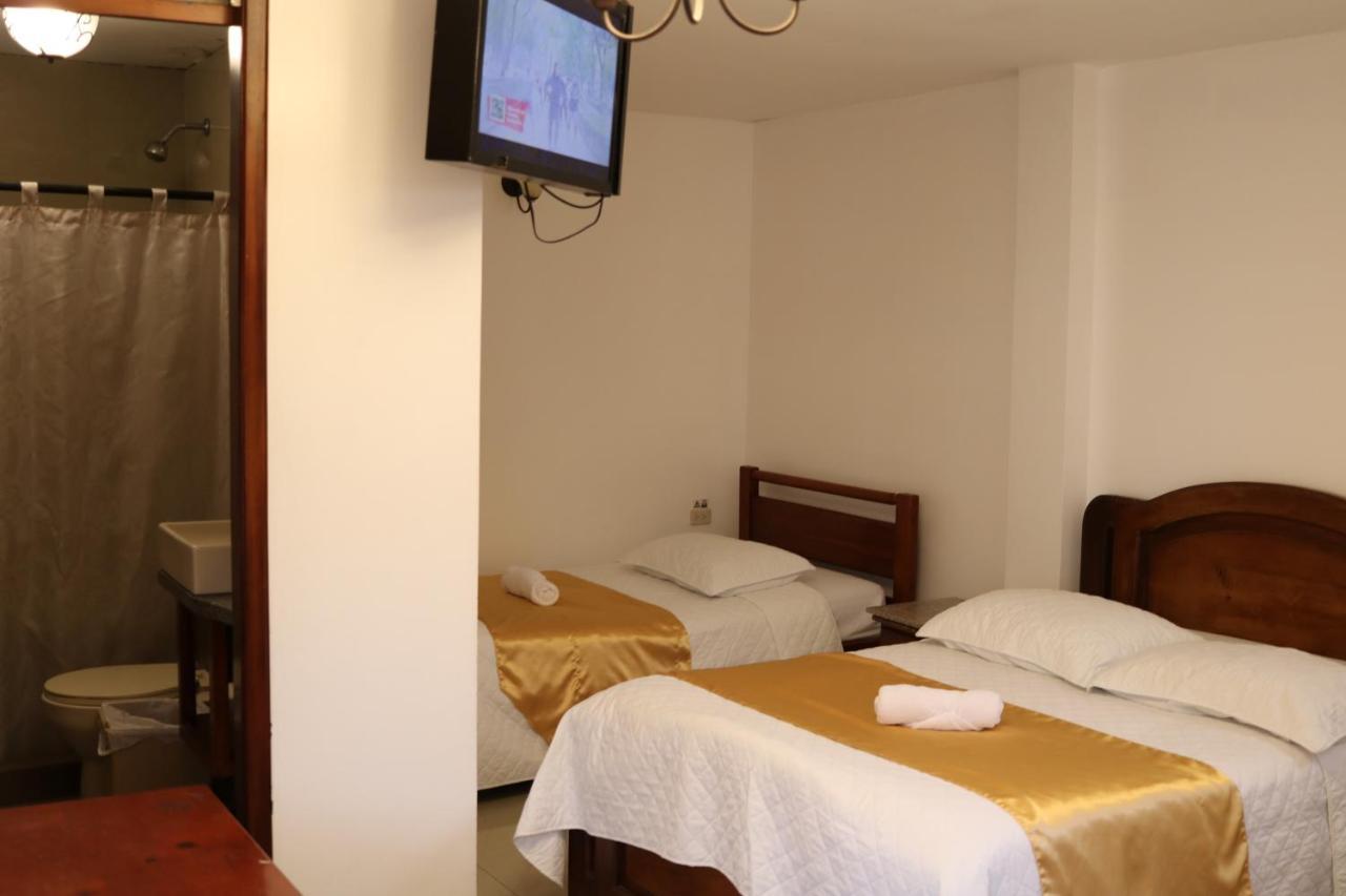 Hostal Kamelot Baños Εξωτερικό φωτογραφία